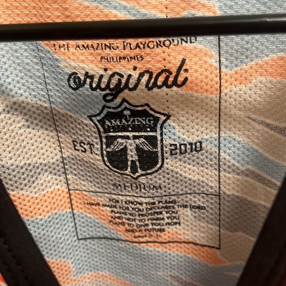 Mesh Tank top-Size Medium - Picture 3 of 4